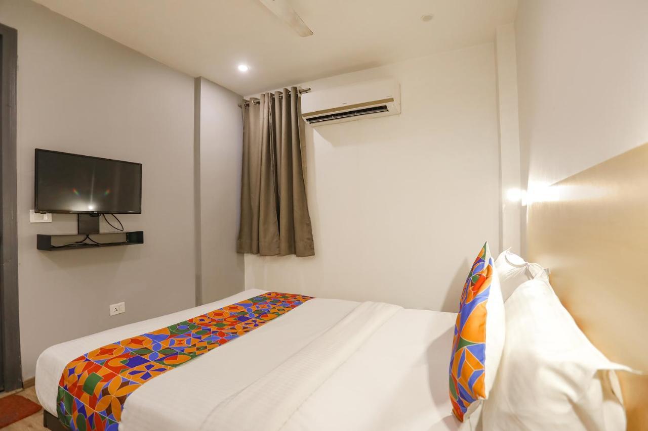 Fabhotel Golden World Ghaziabad Eksteriør bilde